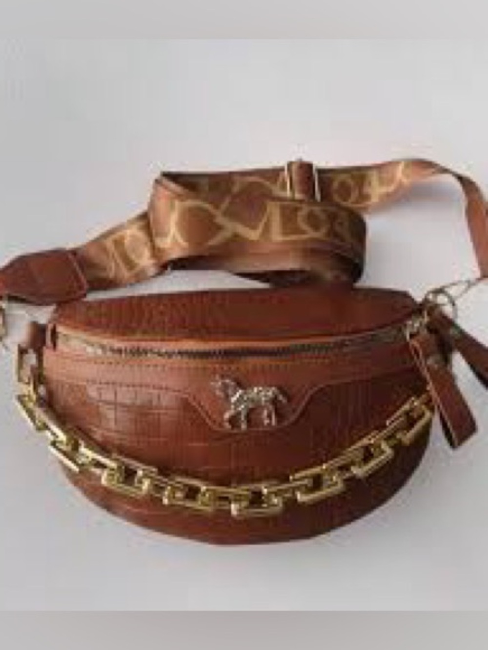 🎀4/$20🎀Brown Croc Embossed Crossbody Belt Bag with Gold Chain Accent